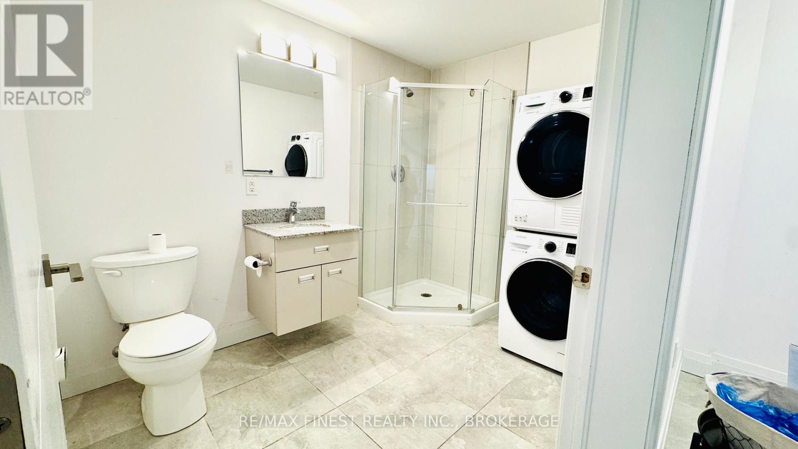 733 - 652 Princess Street, Kingston, Ontario K7L 1E5 - Photo 4 - X12572356