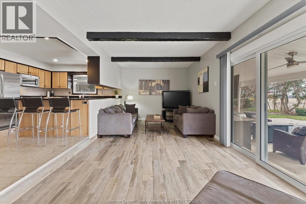 1545 Golfview, Lasalle, Ontario N9V 1Z1 - Photo 10 - 25030570