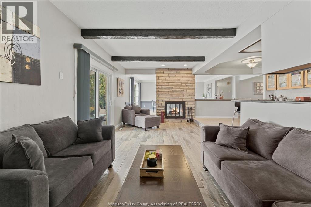 1545 Golfview, Lasalle, Ontario N9V 1Z1 - Photo 11 - 25030570