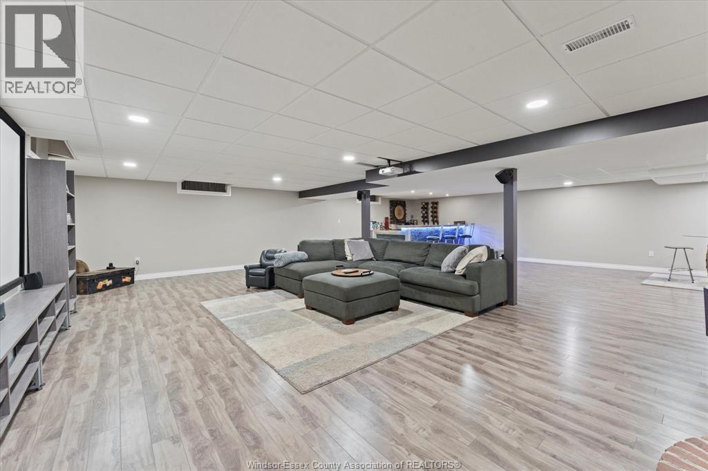 1545 Golfview, Lasalle, Ontario N9V 1Z1 - Photo 28 - 25030570