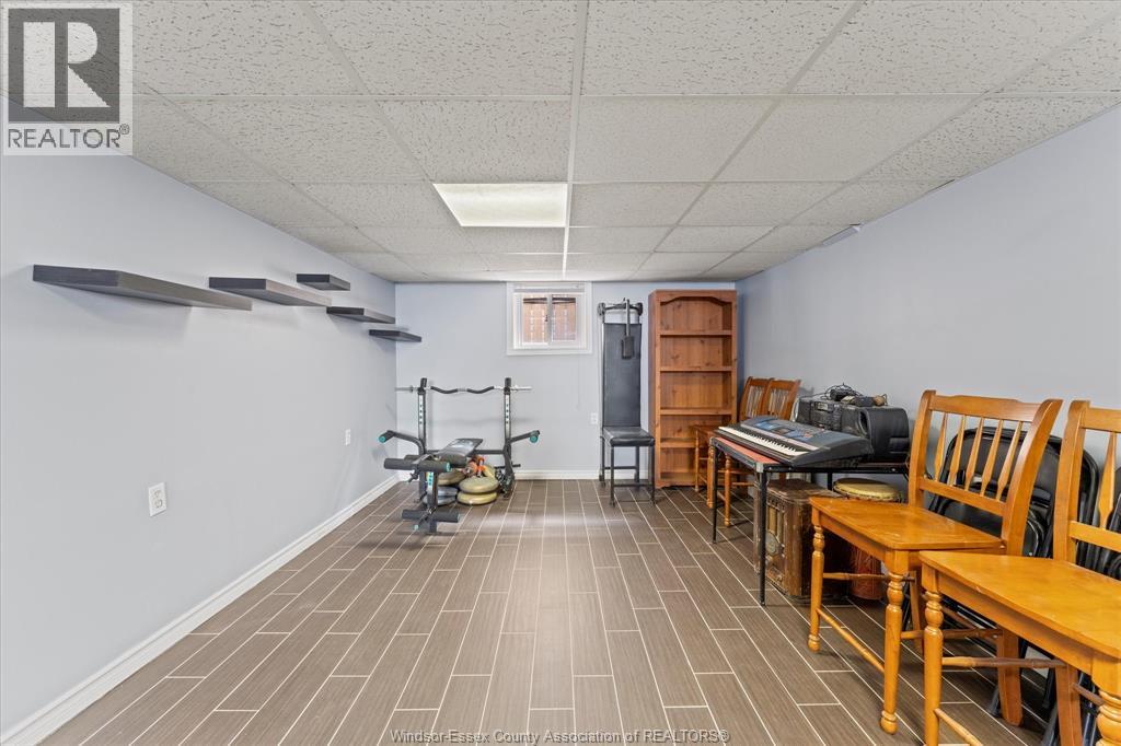 1987 Balfour Boulevard, Windsor, Ontario  N8T 2S4 - Photo 17 - 25030565