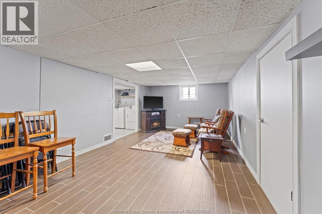 1987 Balfour Boulevard, Windsor, Ontario  N8T 2S4 - Photo 19 - 25030565
