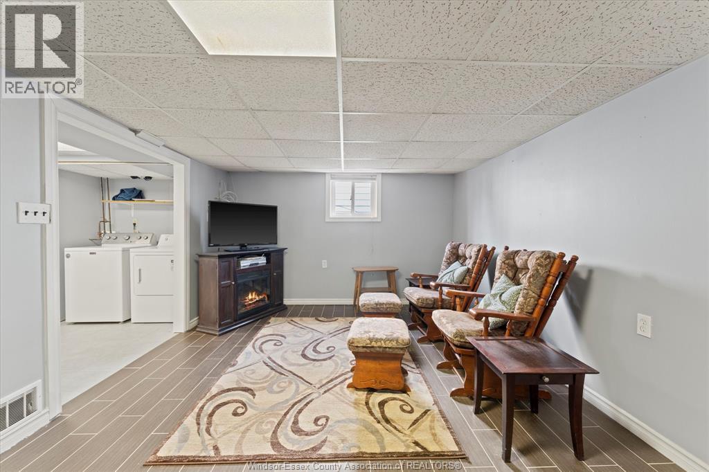 1987 Balfour Boulevard, Windsor, Ontario  N8T 2S4 - Photo 21 - 25030565