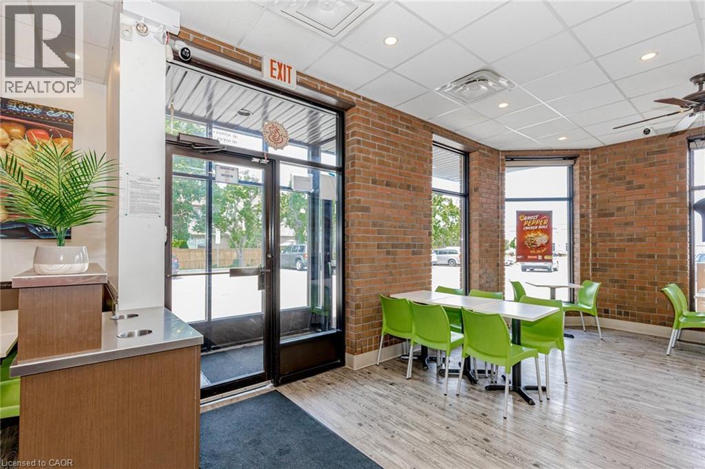 301 Fruitland Road Unit# 1a, Stoney Creek, Ontario  L8E 5M1 - Photo 4 - 40790462