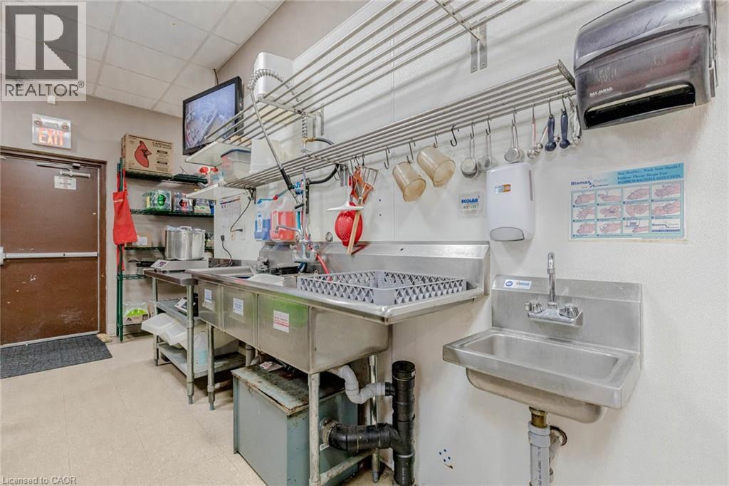 301 Fruitland Road Unit# 1a, Stoney Creek, Ontario  L8E 5M1 - Photo 44 - 40790462