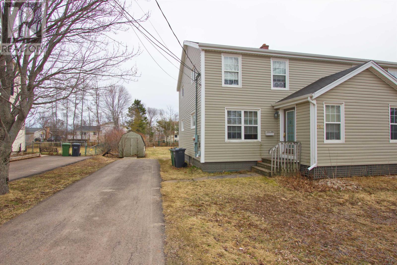 206 Belvedere Avenue, Charlottetown, Prince Edward Island  C1A 2Z3 - Photo 12 - 202528532