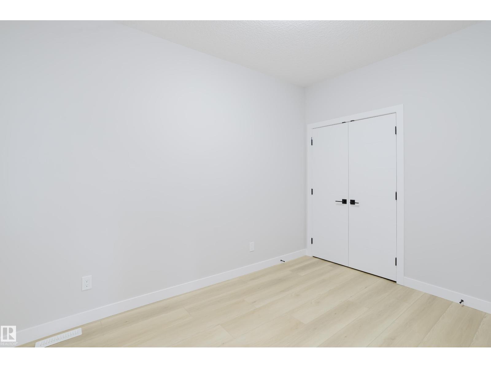 15108 14 St Nw, Edmonton, Alberta  T5Y 6C4 - Photo 13 - E4465930