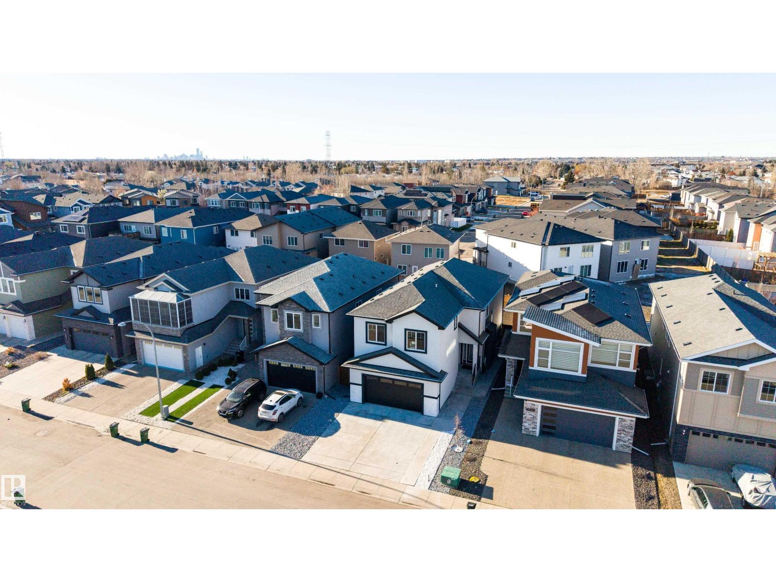 15108 14 St Nw, Edmonton, Alberta  T5Y 6C4 - Photo 3 - E4465930