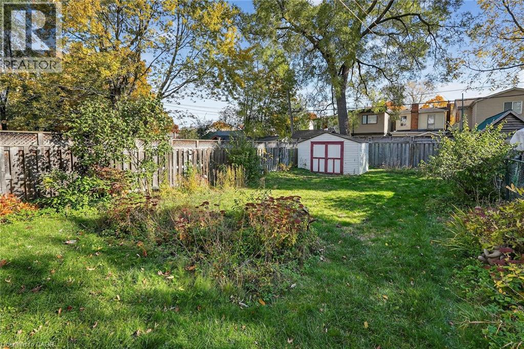 72 London Street N, Hamilton, Ontario L8H 4B5 - Photo 30 - 40786658