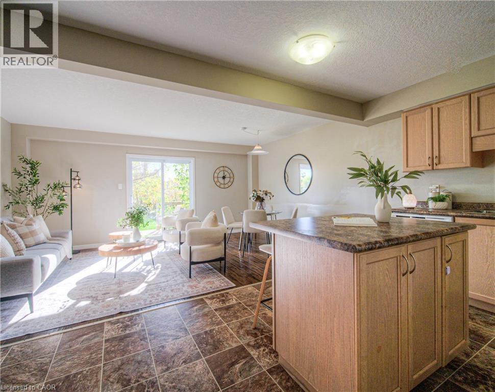 355 Fisher Mills Road Unit# 27, Cambridge, Ontario  N3C 4N5 - Photo 5 - 40789731