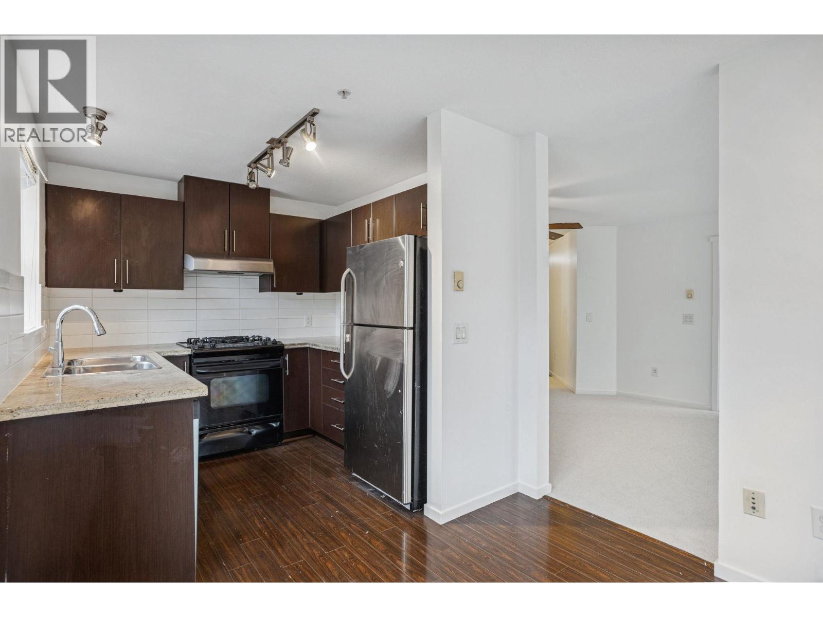 206 700 Klahanie Drive, Port Moody, British Columbia  V3H 5L3 - Photo 10 - R3069713