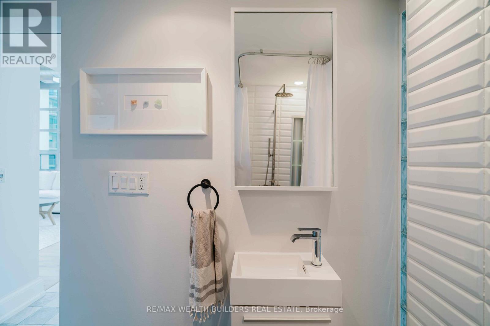 304 - 637 Lake Shore Boulevard W, Toronto, Ontario M5V 3J6 - Photo 30 - C12573594