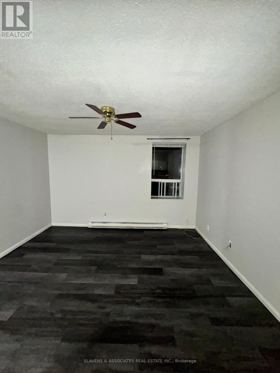 10 - 45 King Avenue W, Clarington, Ontario  L1B 1H2 - Photo 2 - E12418303