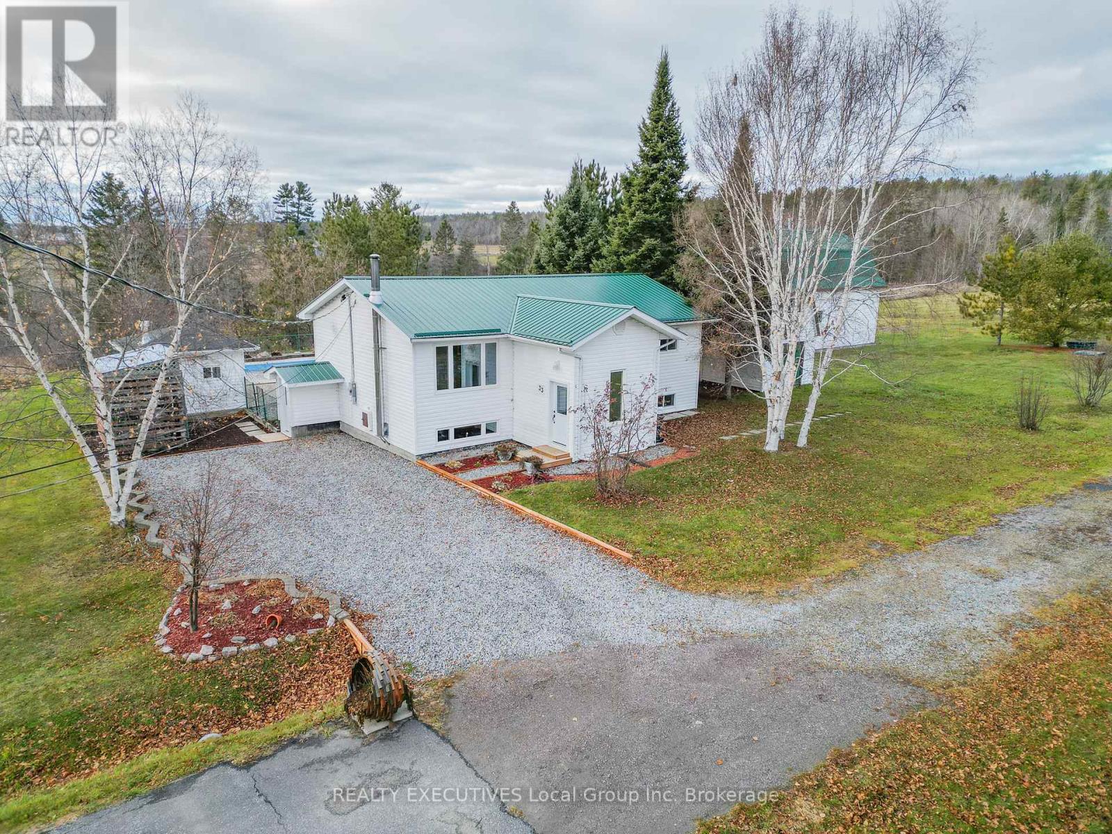 33 DUBEAU STREET, West Nipissing, Ontario