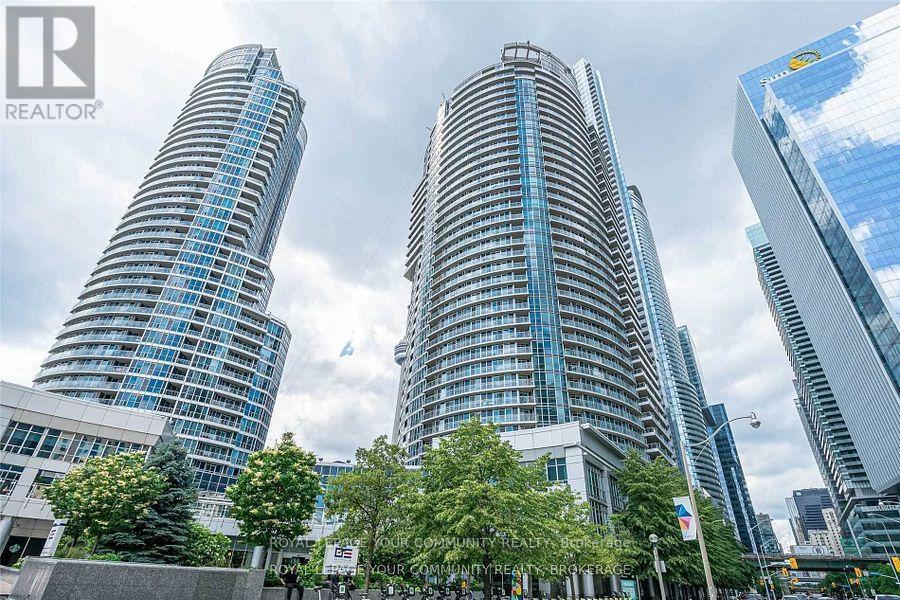 2606 - 8 YORK STREET, Toronto, Ontario