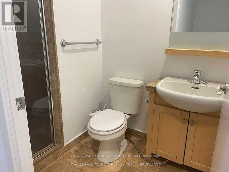 2606 - 8 York Street, Toronto, Ontario  M5J 2Y2 - Photo 11 - C12575636