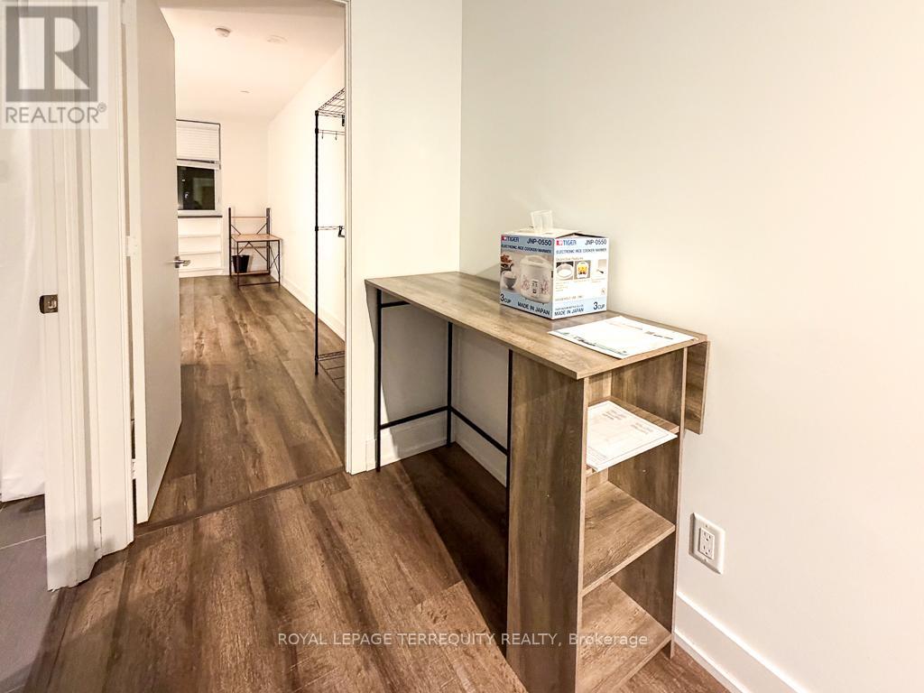 616 - 7 Grenville Street, Toronto, Ontario  M4Y 0E9 - Photo 9 - C12575664