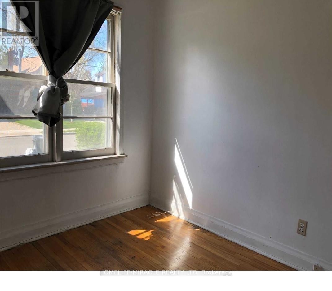 190 Poyntz Avenue, Toronto, Ontario  M2N 1J6 - Photo 10 - C12575688