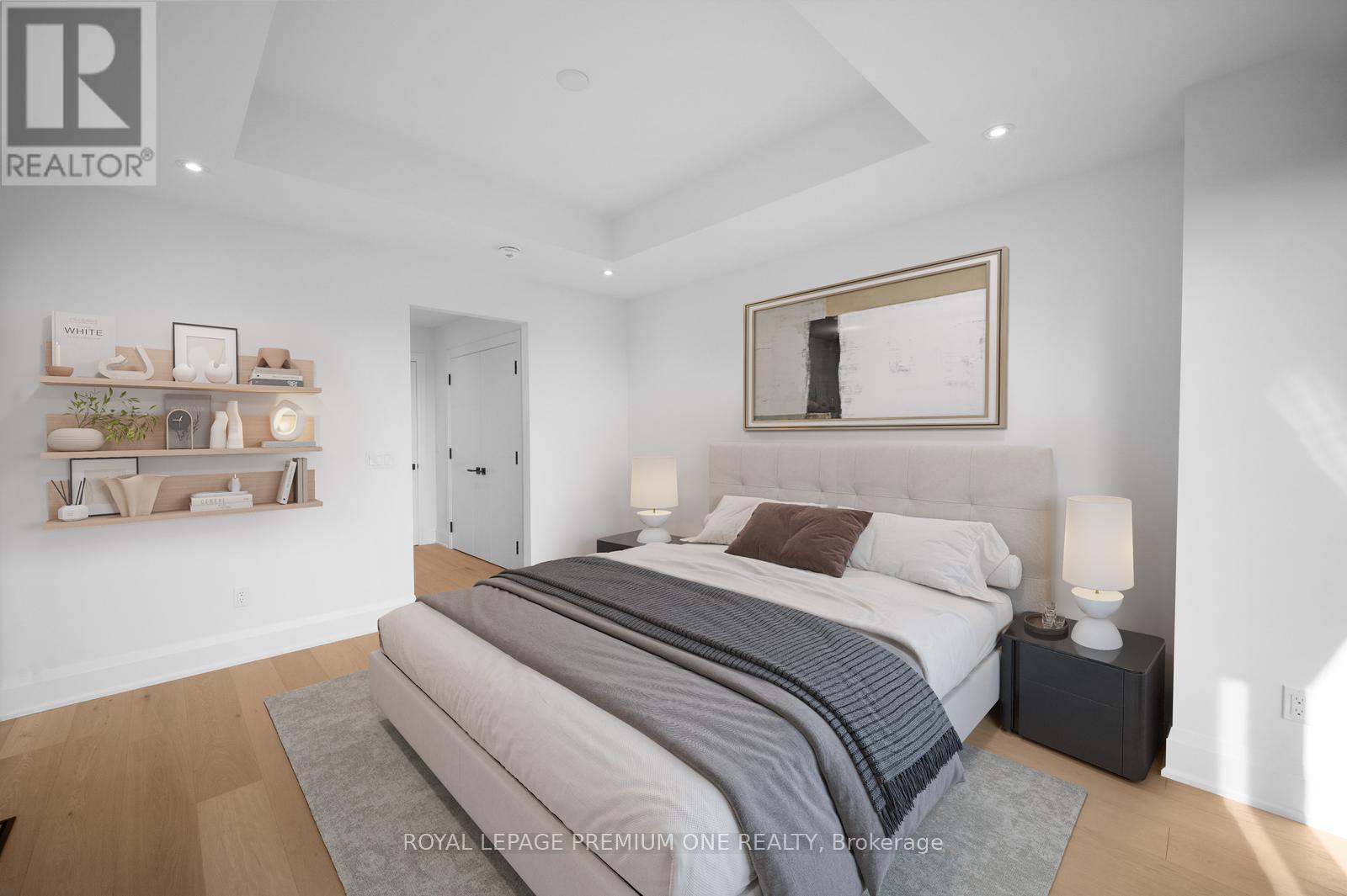 681 Glencairn Avenue, Toronto, Ontario  M6B 1Z8 - Photo 13 - C12575694