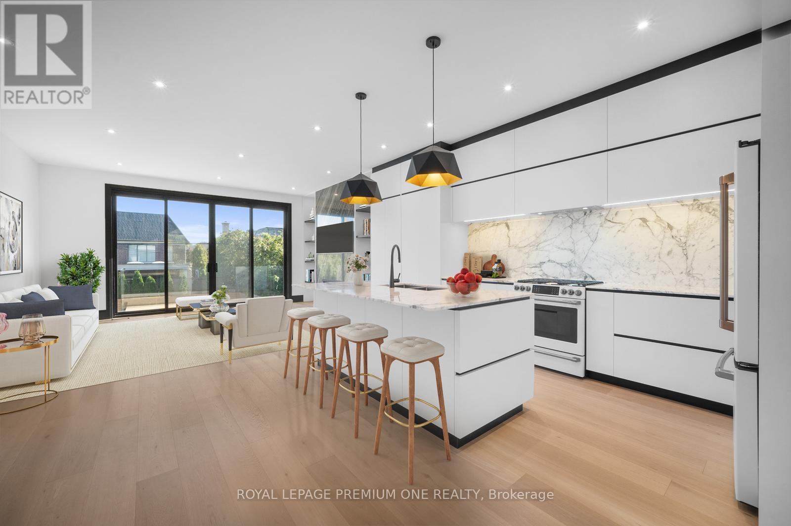 681 Glencairn Avenue, Toronto, Ontario  M6B 1Z8 - Photo 4 - C12575694