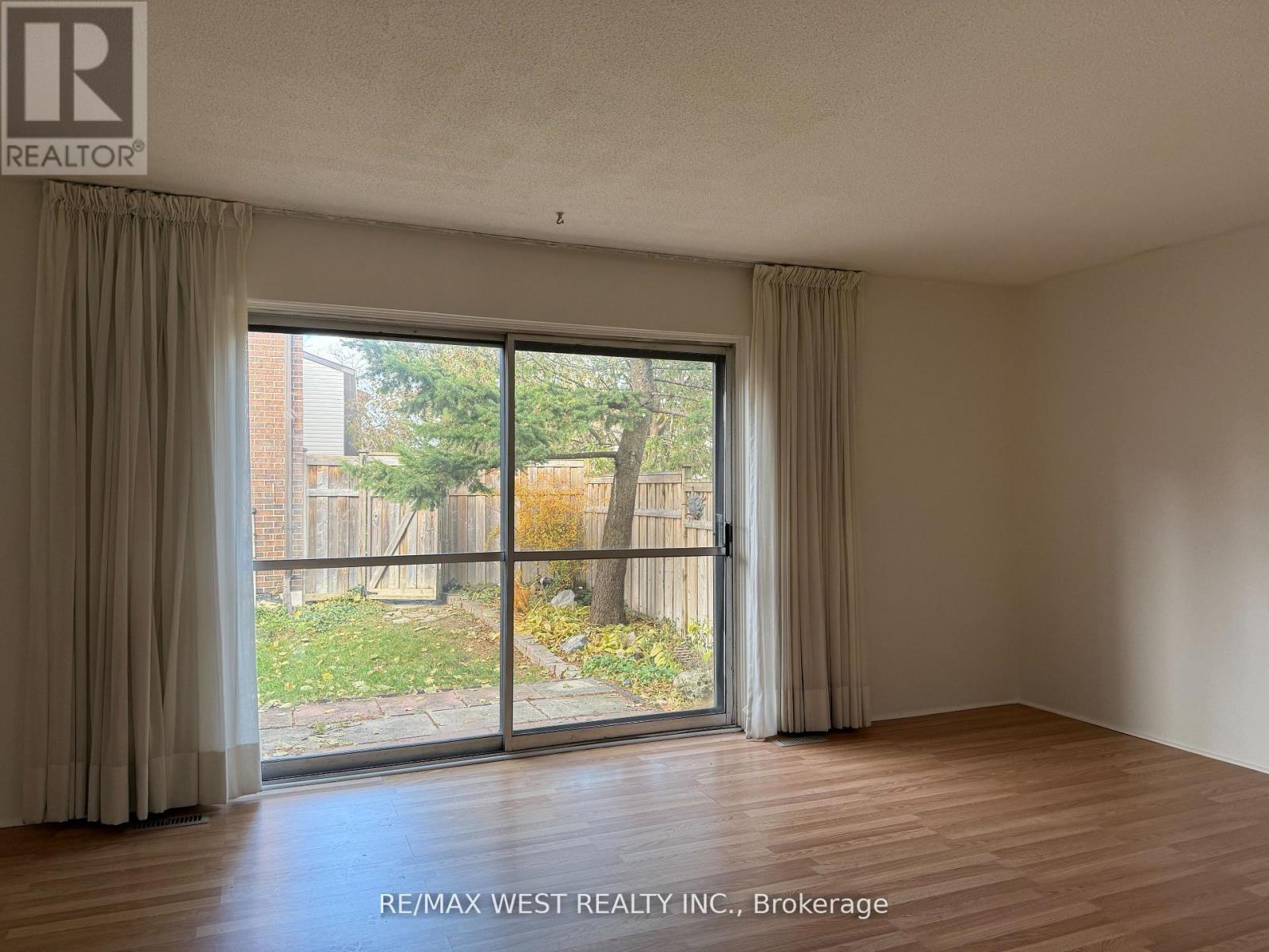 113 Palmdale Drive, Toronto, Ontario M1T 1P2 - Photo 13 - E12575690