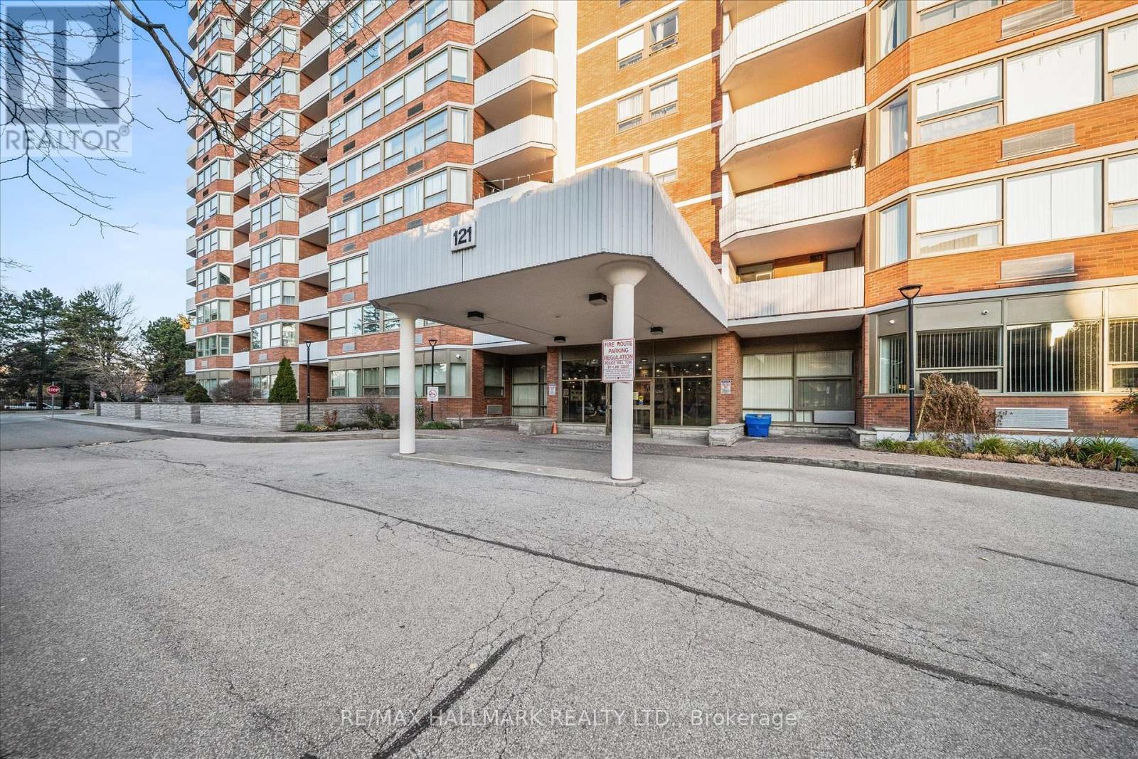 1504 - 121 Ling Road, Toronto, Ontario  M1E 4Y2 - Photo 3 - E12575716