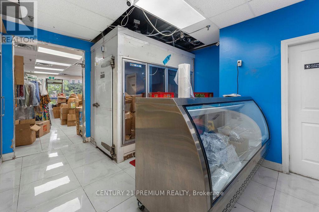 5 - 3601 Lawrence Avenue E, Toronto, Ontario  M1G 1P5 - Photo 15 - E12575722