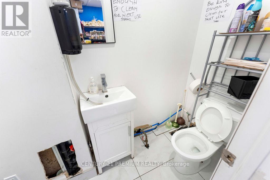 5 - 3601 Lawrence Avenue E, Toronto, Ontario  M1G 1P5 - Photo 17 - E12575722