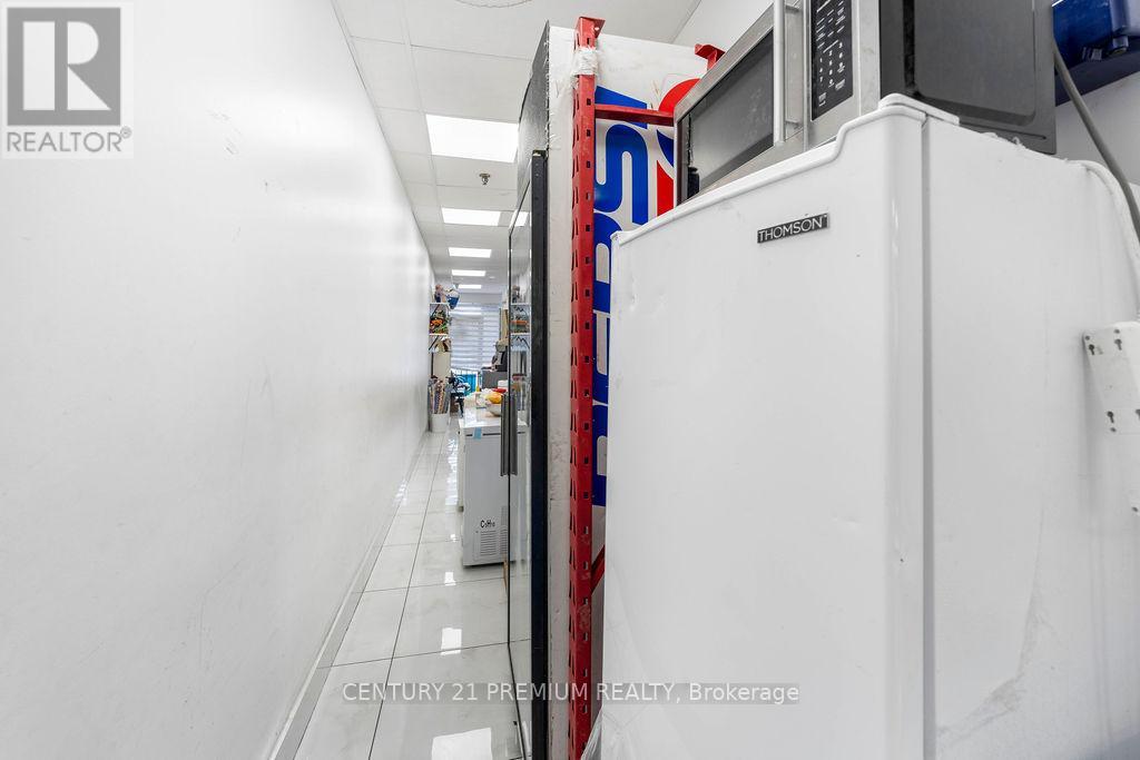 5 - 3601 Lawrence Avenue E, Toronto, Ontario  M1G 1P5 - Photo 27 - E12575722