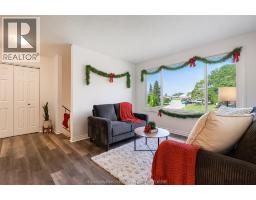 69 BRIDLE PATH ROAD, Wallaceburg, Ontario