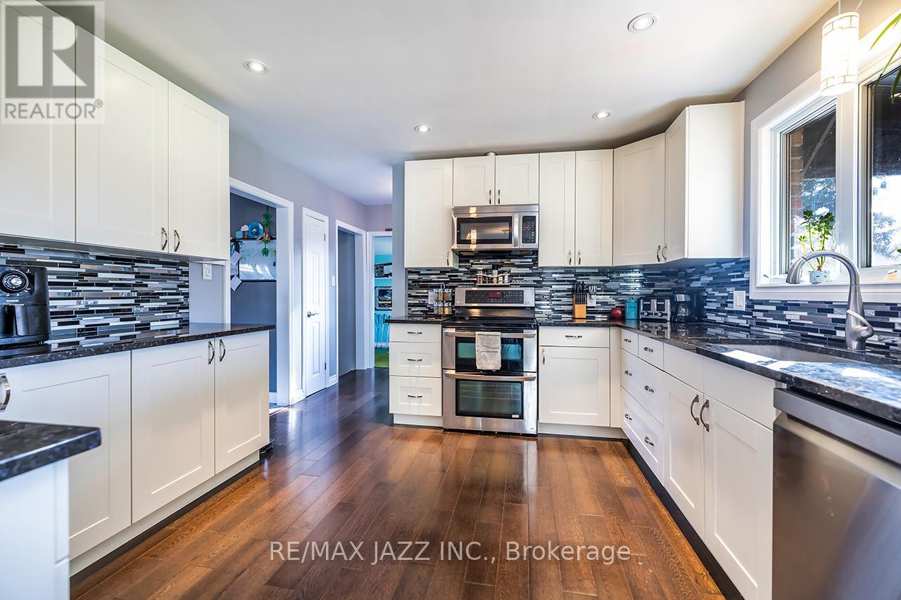 149 Abbott Boulevard, Cobourg, Ontario  K9A 4E5 - Photo 13 - X12575760