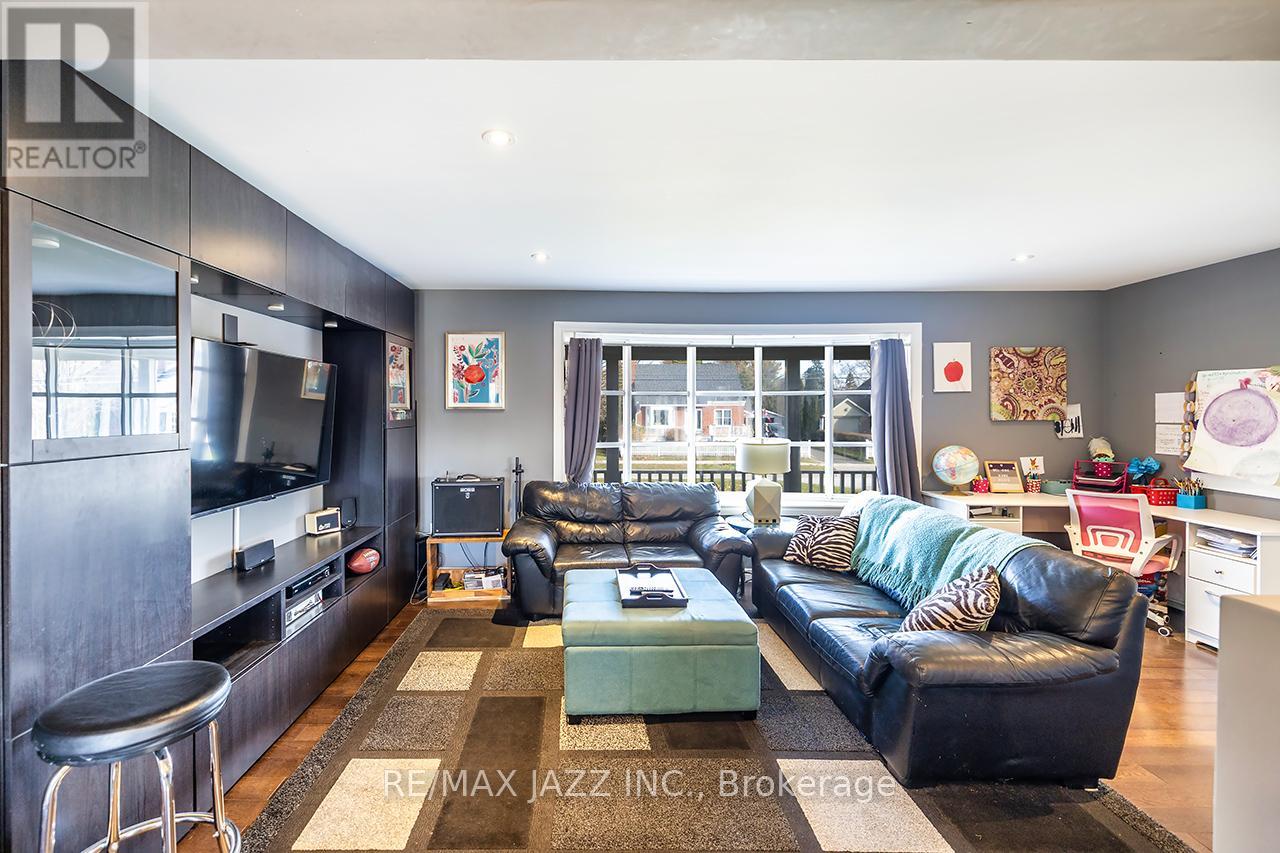 149 Abbott Boulevard, Cobourg, Ontario  K9A 4E5 - Photo 6 - X12575760