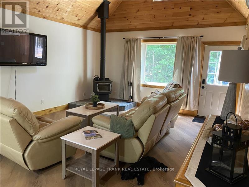 595 Old Diamond Lake Road, Hastings Highlands, Ontario  K0L 1C0 - Photo 3 - X12575778