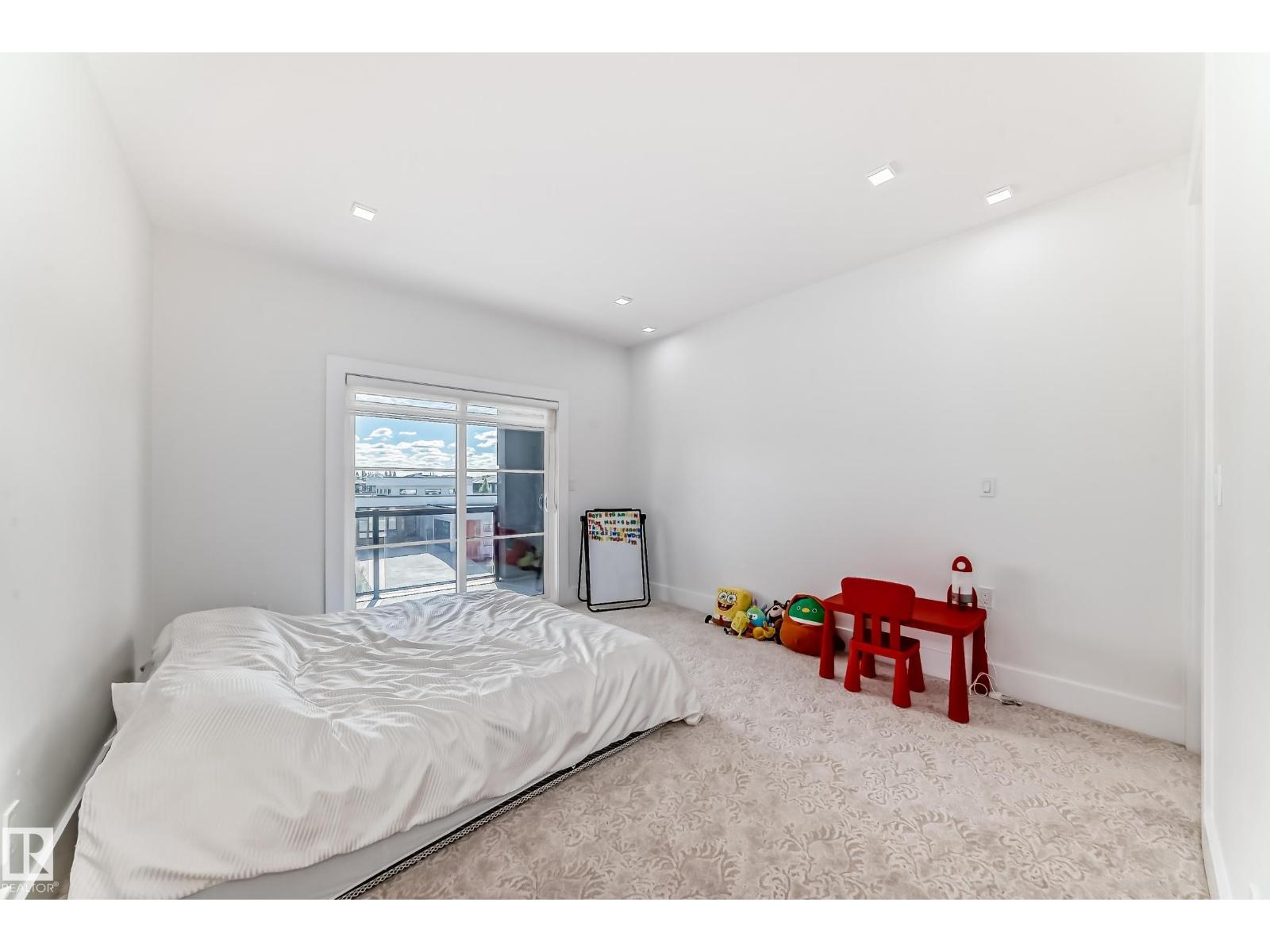 2747 Wheaton Dr Nw, Edmonton, Alberta  T6W 2M5 - Photo 38 - E4460155