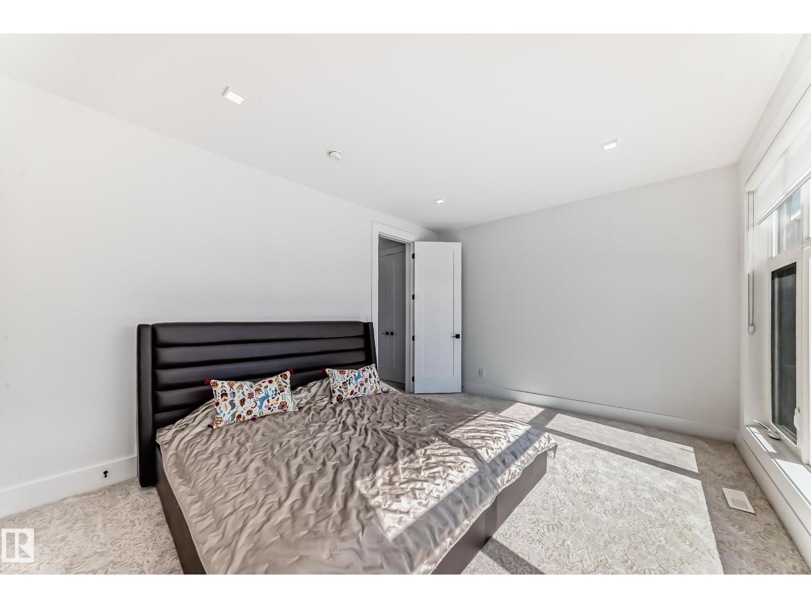 2747 Wheaton Dr Nw, Edmonton, Alberta  T6W 2M5 - Photo 42 - E4460155