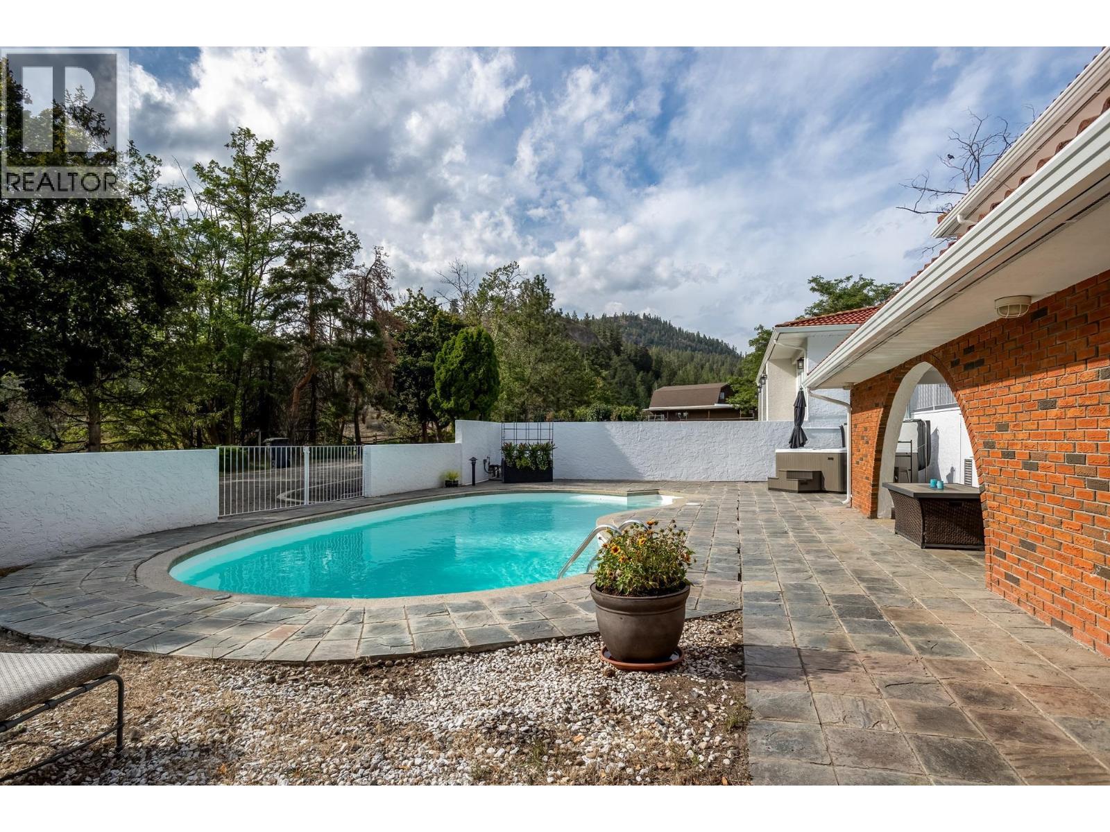 2760 Dry Valley Road, Kelowna, British Columbia  V1V 9T1 - Photo 42 - 10366384