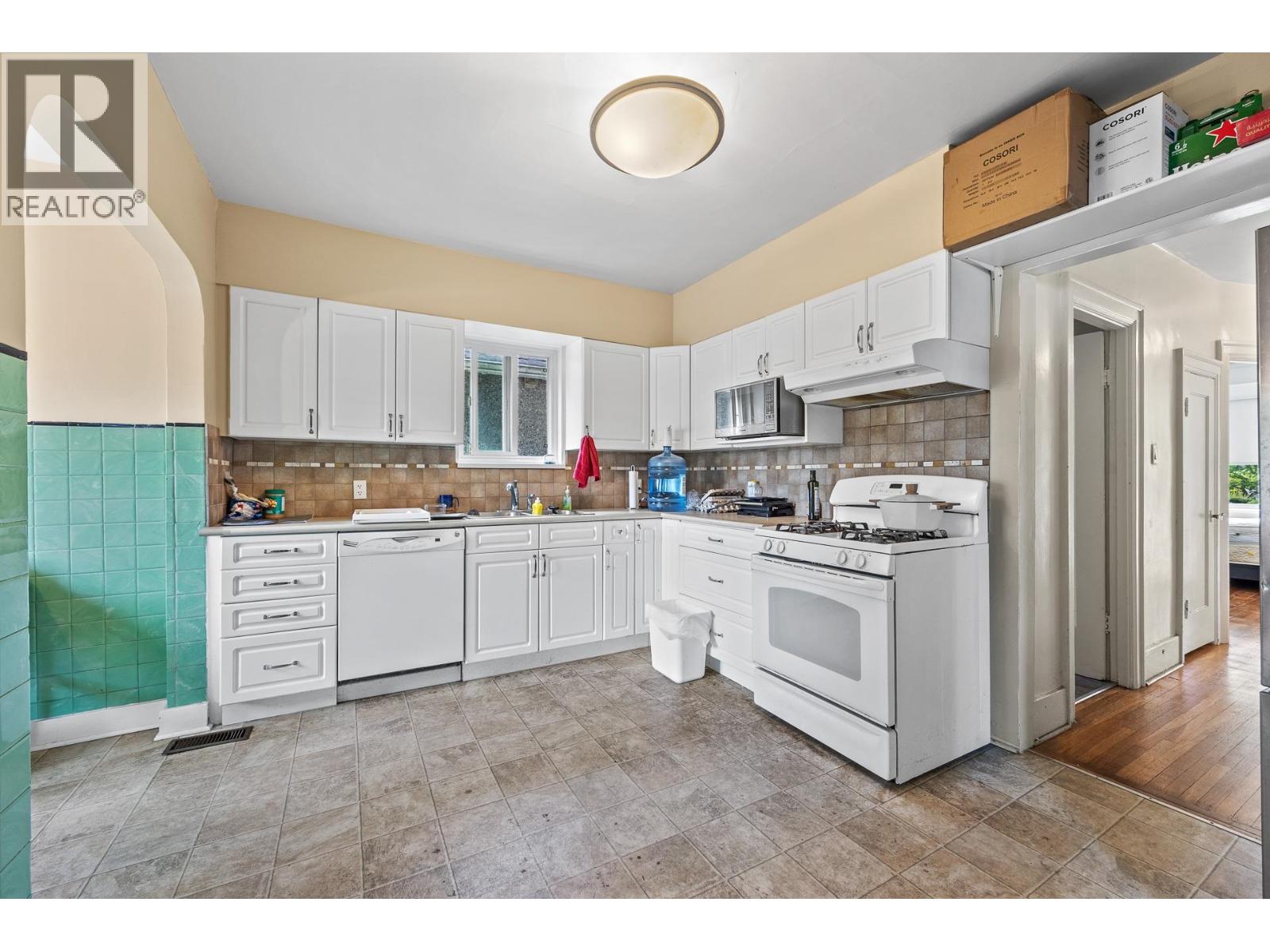 3579 W 18th Avenue, Vancouver, British Columbia  V6S 1A9 - Photo 8 - R3035932