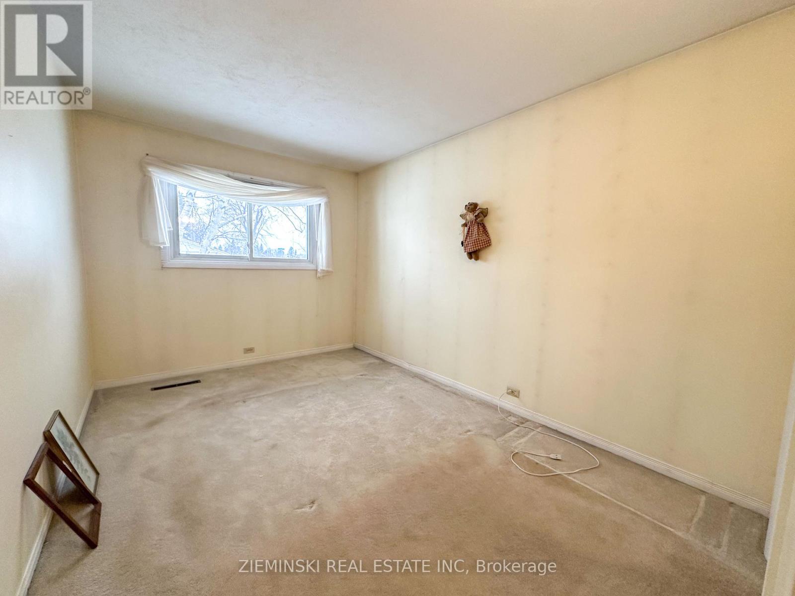 229 Fyfe Avenue, Iroquois Falls, Ontario  P0K 1E0 - Photo 16 - T12575860