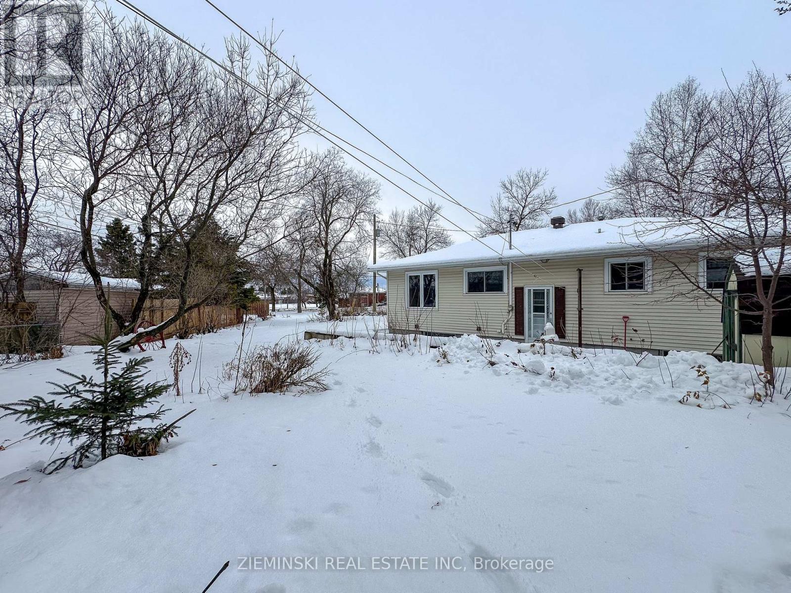 229 Fyfe Avenue, Iroquois Falls, Ontario  P0K 1E0 - Photo 34 - T12575860