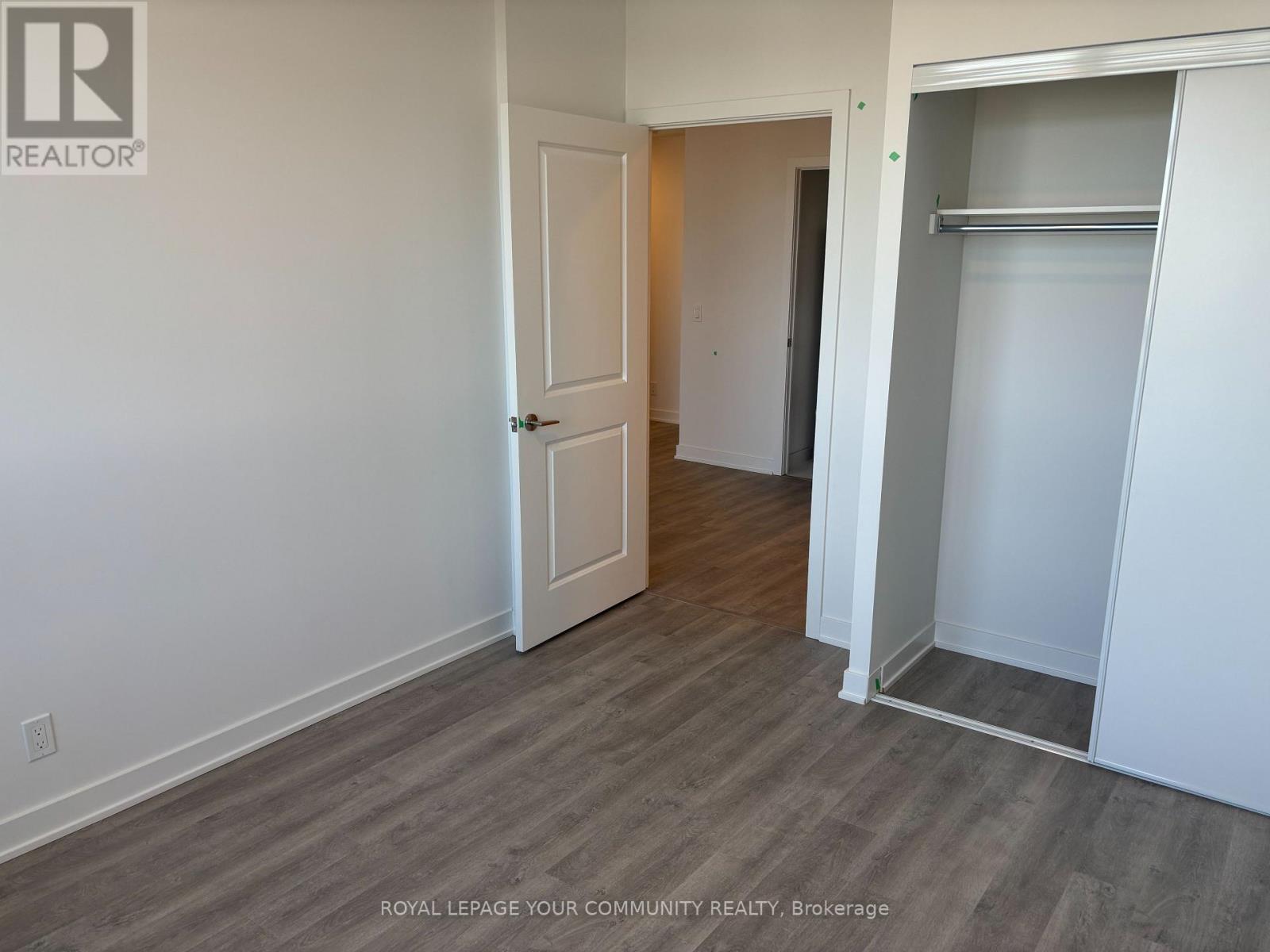 1706 - 30 Upper Mall Way, Vaughan, Ontario  L4J 0L7 - Photo 9 - N12575726