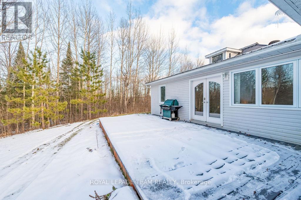 1150 Constant Lake Road, Bonnechere Valley, Ontario  K0J 1T0 - Photo 18 - X12575734