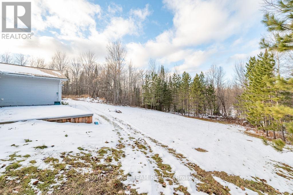 1150 Constant Lake Road, Bonnechere Valley, Ontario  K0J 1T0 - Photo 20 - X12575734
