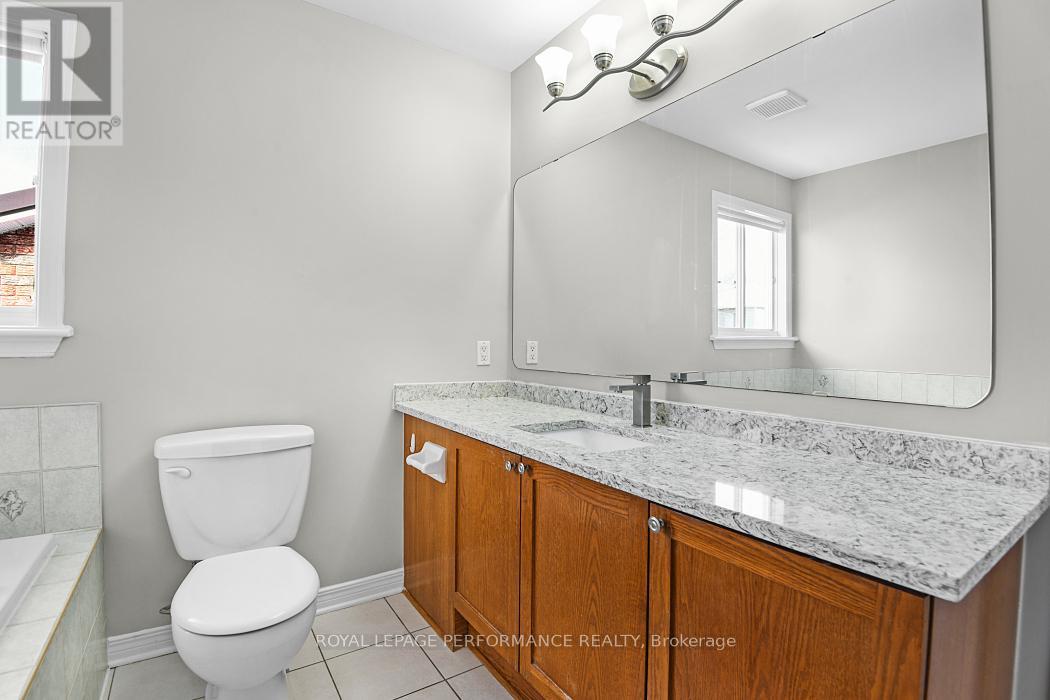 15 Fanterra Way, Ottawa, Ontario  K1T 3Z7 - Photo 15 - X12575846