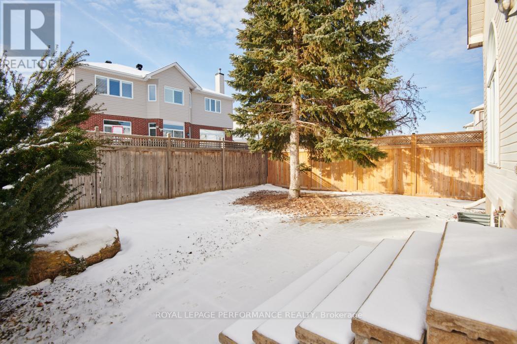 15 Fanterra Way, Ottawa, Ontario  K1T 3Z7 - Photo 29 - X12575846