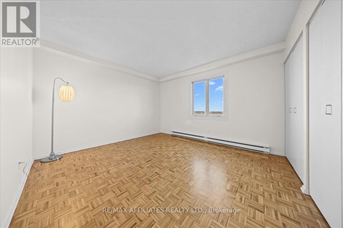 1507 - 158b Mcarthur Avenue, Ottawa, Ontario  K1L 8C9 - Photo 17 - X12575864