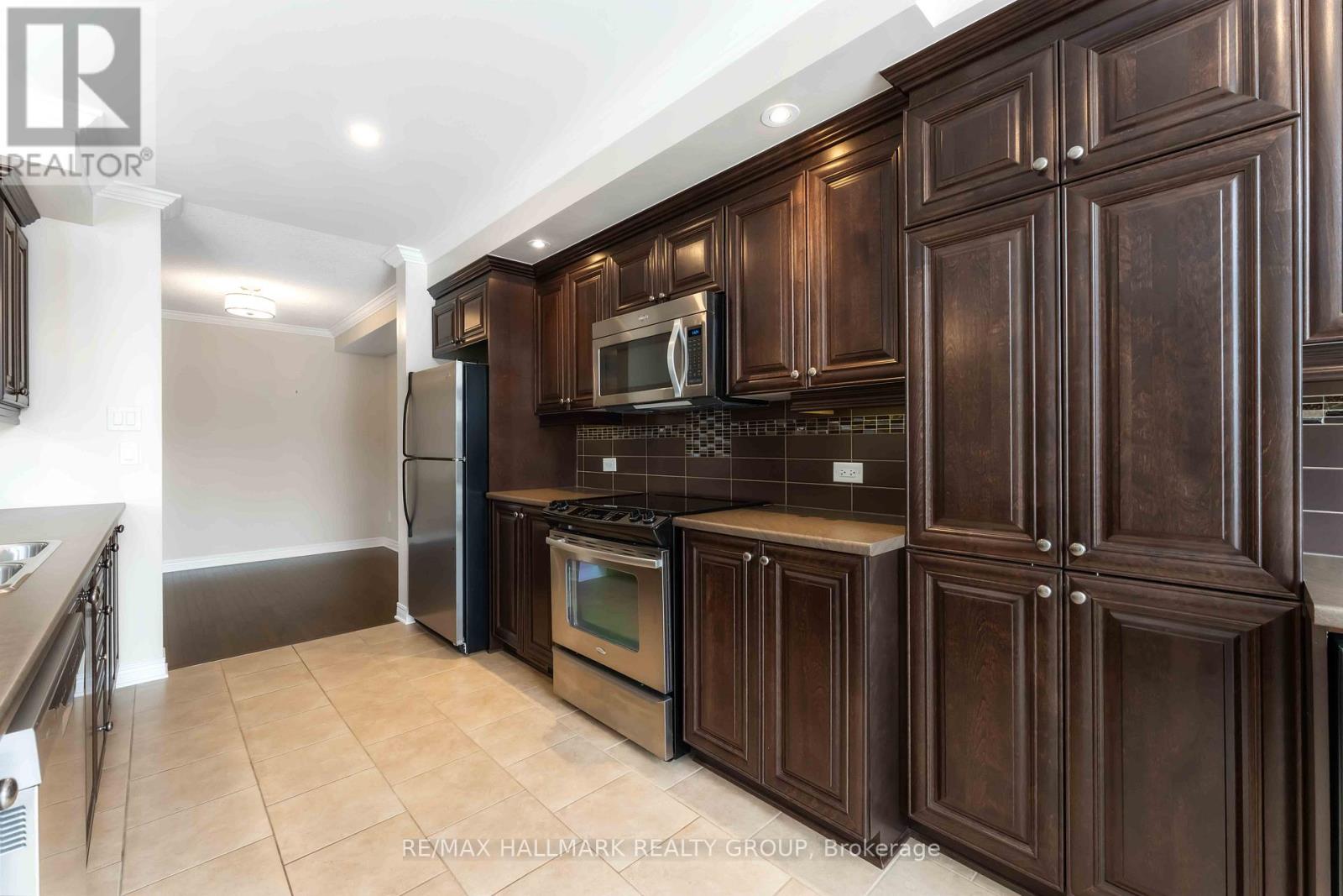 192 Akerson Road, Ottawa, Ontario  K2M 0B6 - Photo 11 - X12575886