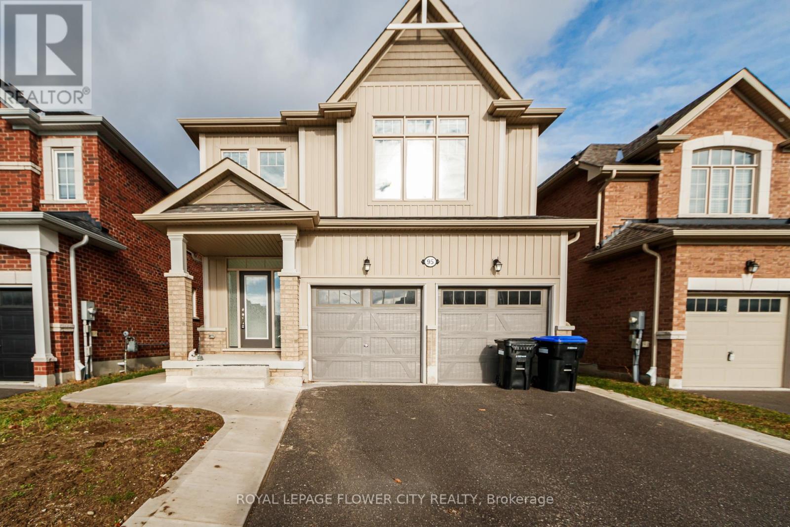 95 Tracey Lane, Collingwood, Ontario  L9Y 3Y7 - Photo 3 - S12575680