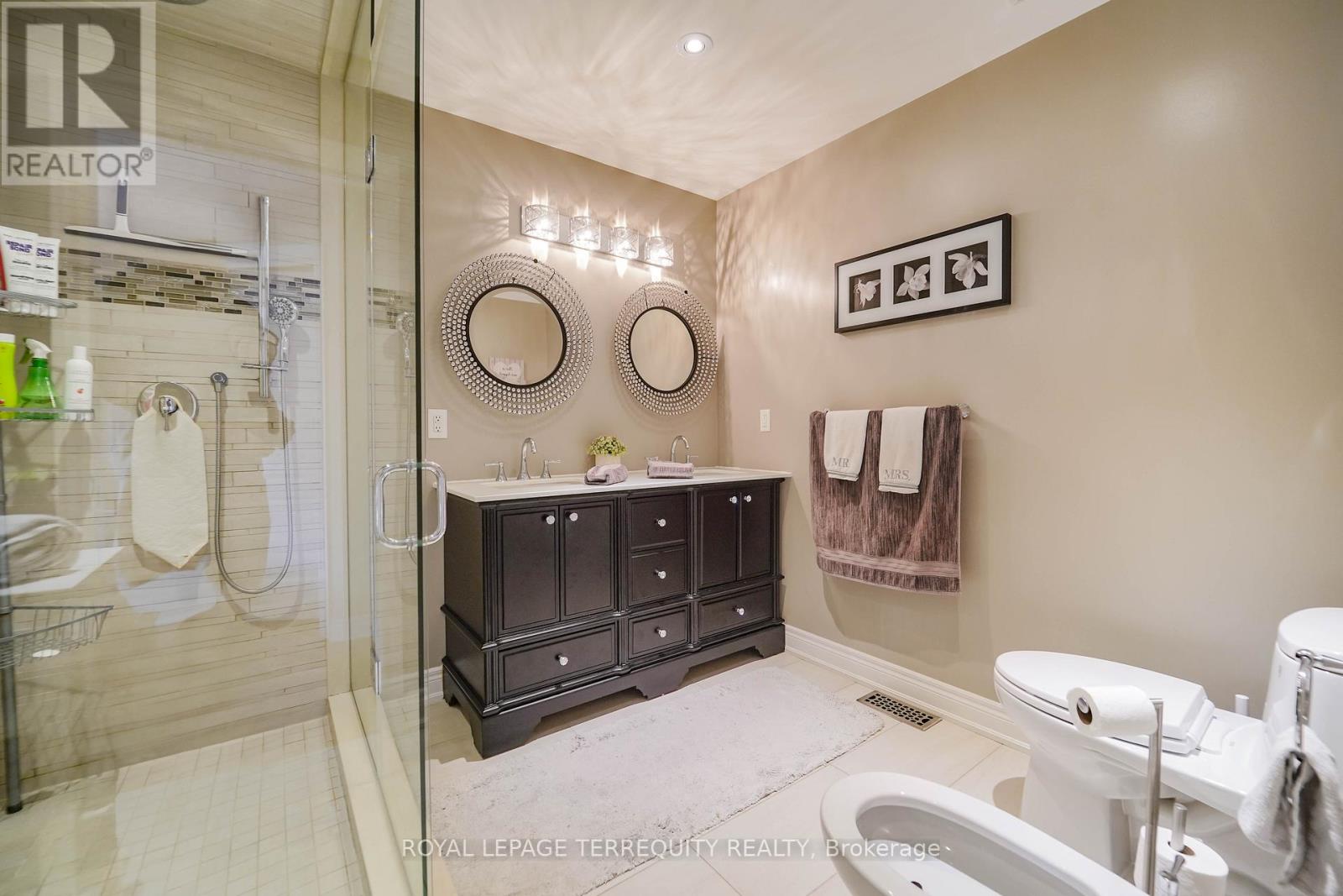 9 Stonebriar Drive, Vaughan, Ontario  L6A 2N5 - Photo 17 - N12573658