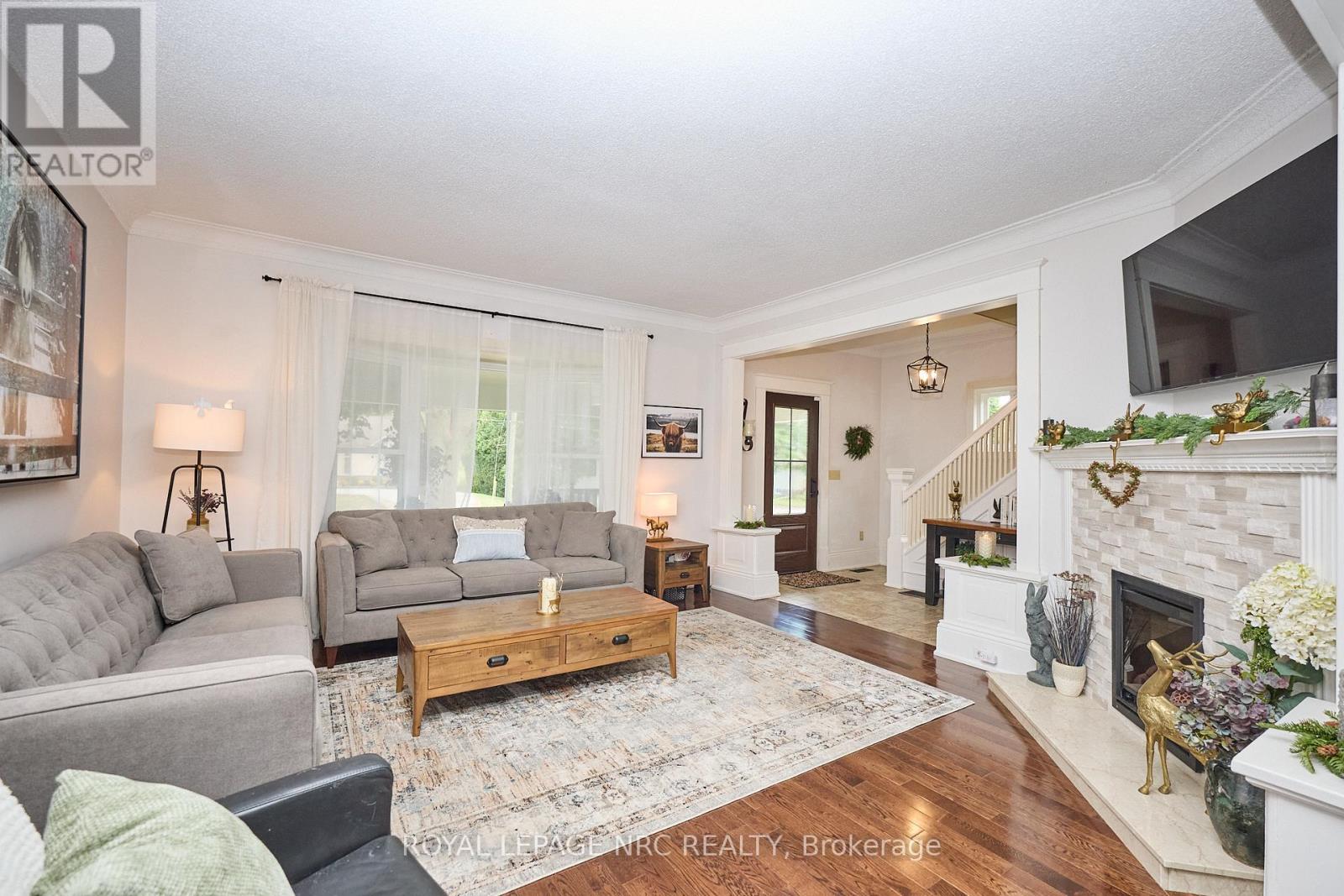 1032 Church Street, Pelham, Ontario  L0S 1C0 - Photo 11 - X12575876