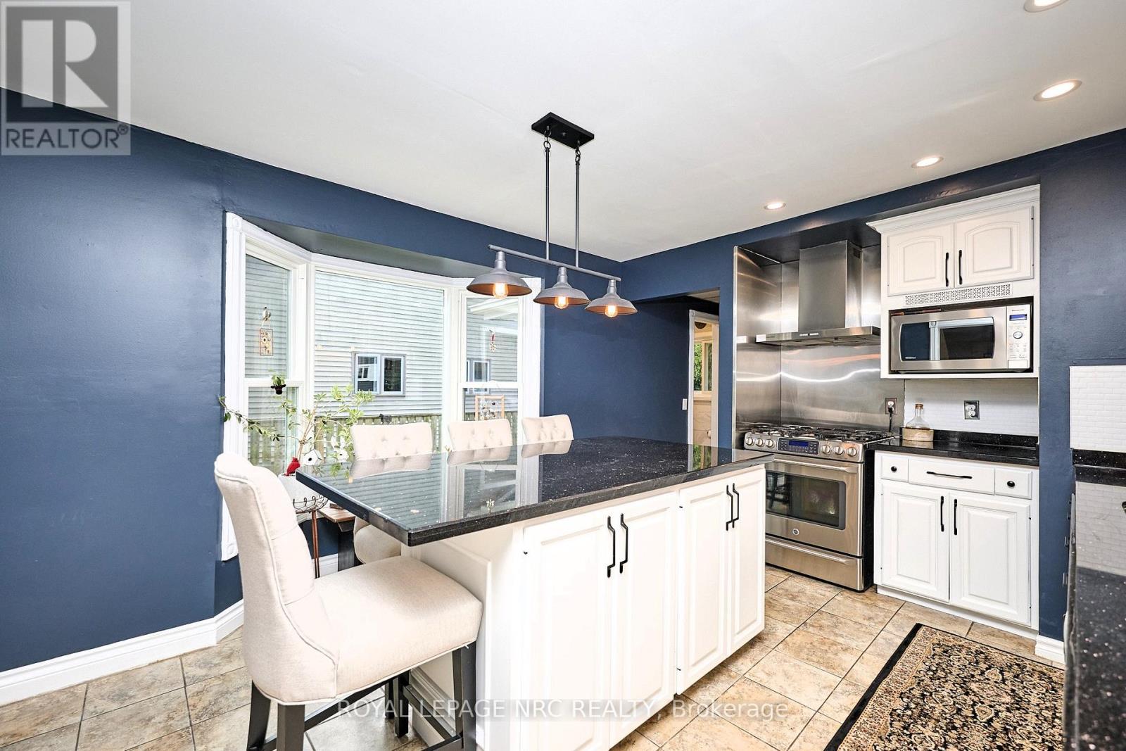 1032 Church Street, Pelham, Ontario  L0S 1C0 - Photo 19 - X12575876